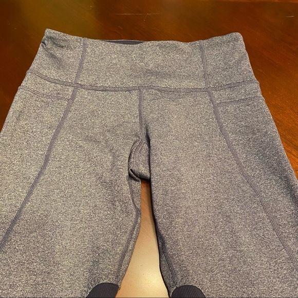 Lululemon cropped leggings 4 - Picture 5 of 14
